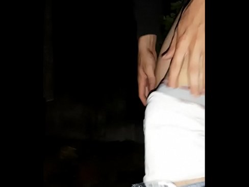 ❤️ Můj soused skočil na mou karanténní zeď Porno u nás ❤